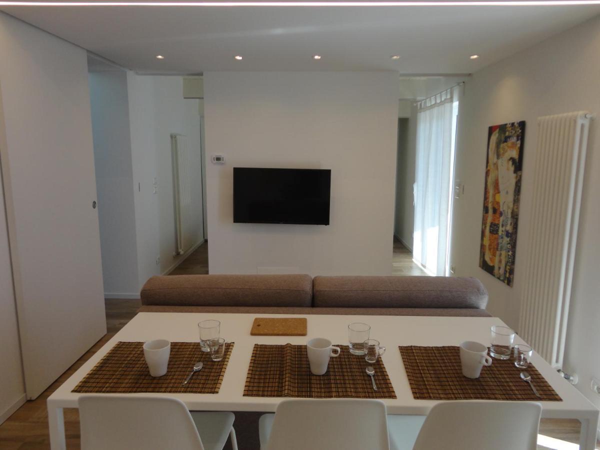 Апартаменти Casa Klimt Vicinissima Al Mare Parcheggio Privato Gratuito Se Disponibile Пескара Екстер'єр фото